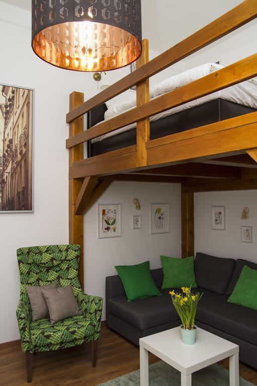 Somogyi Apartman Boedapest Buitenkant foto