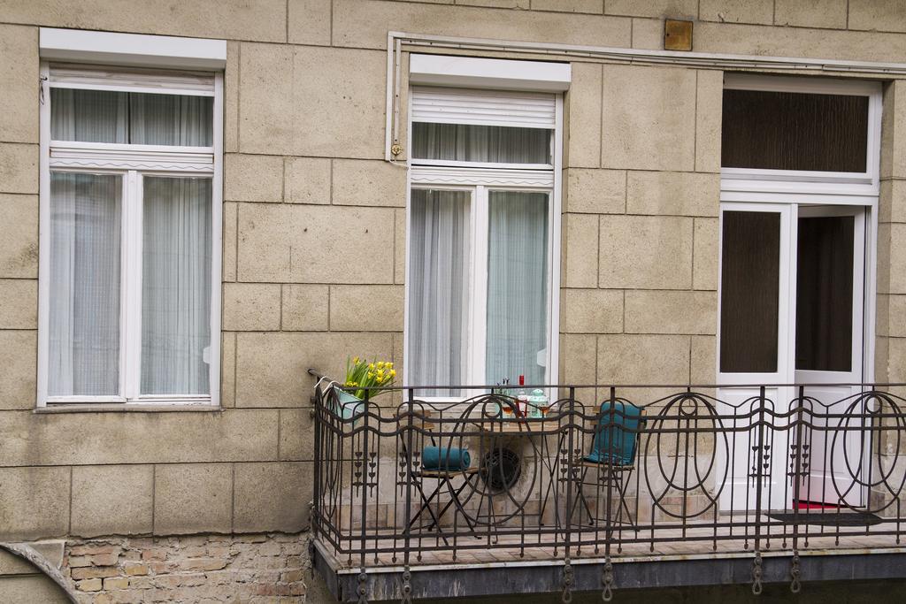 Somogyi Apartman Boedapest Buitenkant foto
