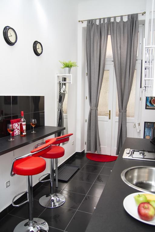 Somogyi Apartman Boedapest Buitenkant foto