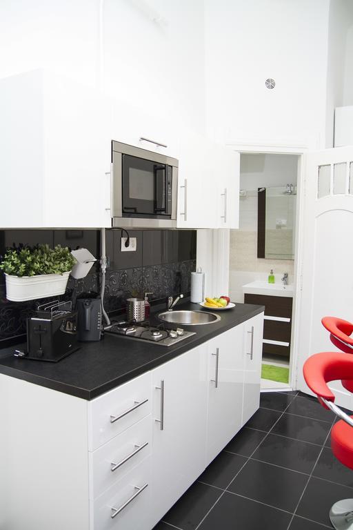 Somogyi Apartman Boedapest Buitenkant foto