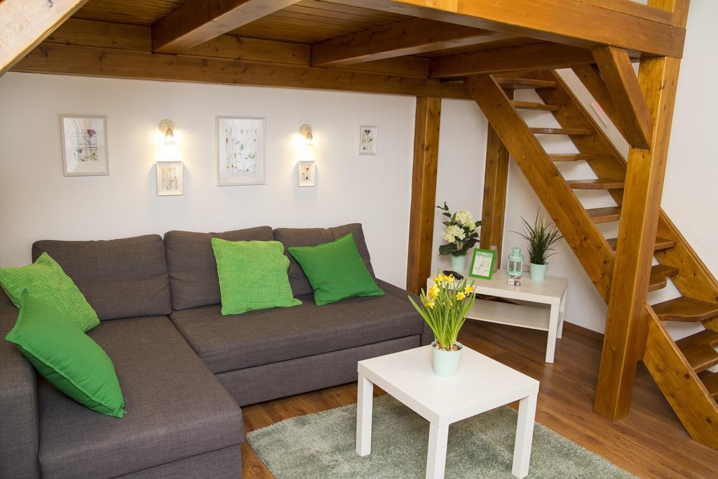 Somogyi Apartman Boedapest Buitenkant foto