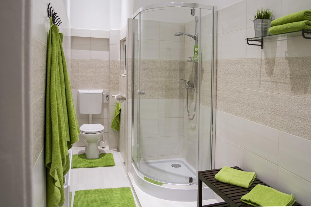 Somogyi Apartman Boedapest Buitenkant foto
