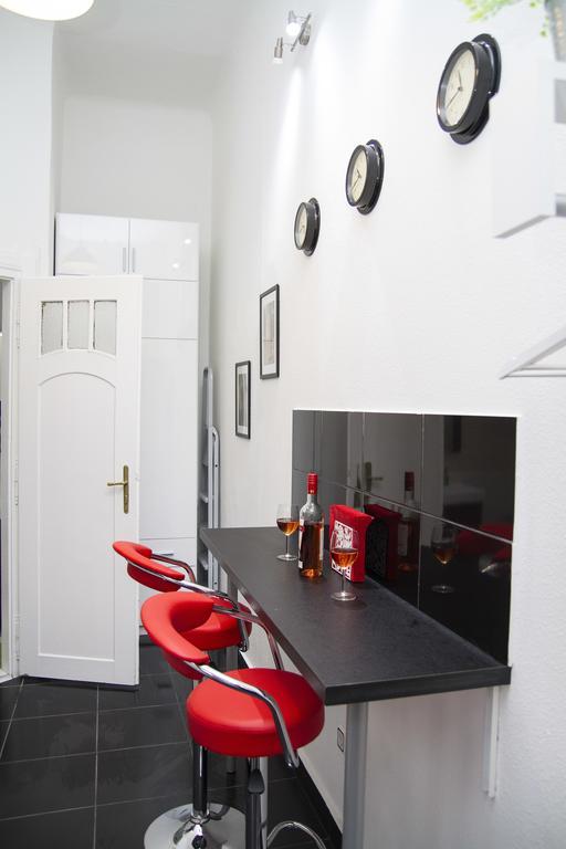 Somogyi Apartman Boedapest Buitenkant foto